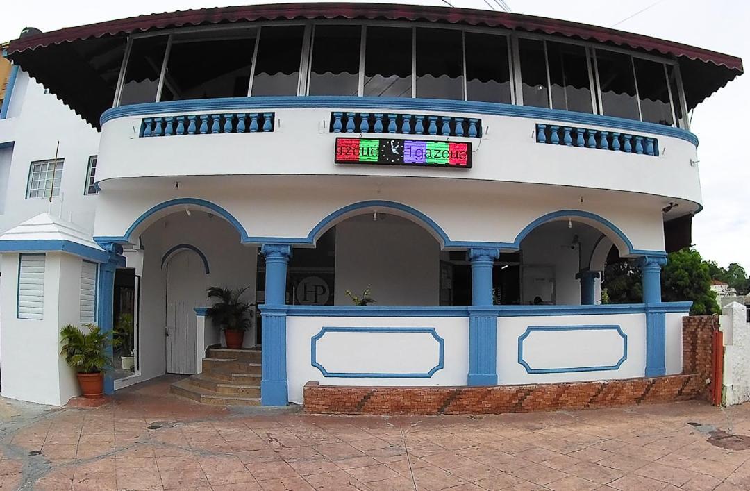 Hotel Primaveral - Mansion, S.D. سانتو دومينجو المظهر الخارجي الصورة